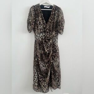 ASTR The Label Short Sleeve Ruched Midi Dress Leopard Animal Print Size M NWT